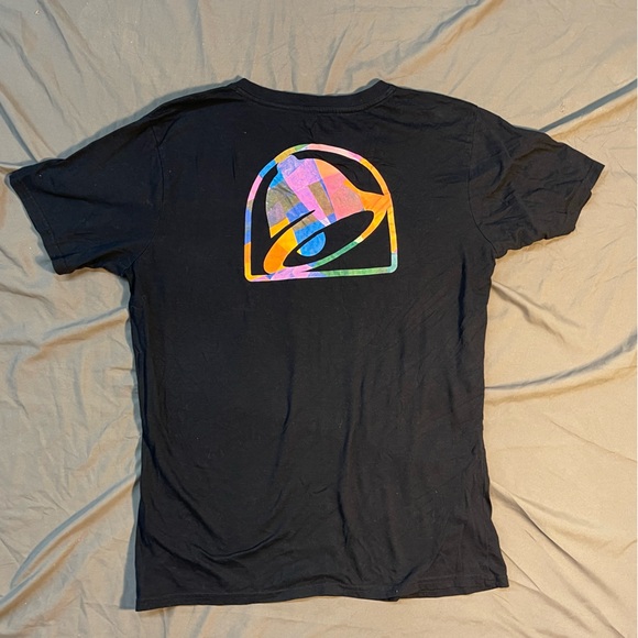 Women's Taco Bell V-Neck Graphic Tee Employee SWAG Work Uniform Medium - Picture 1 of 5